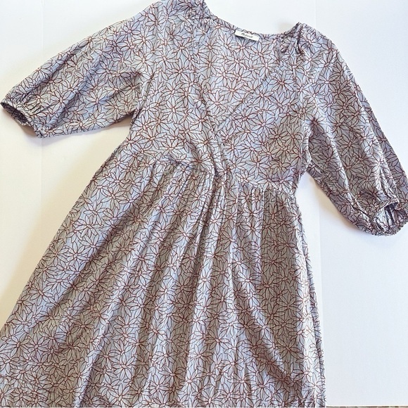 Madewell Women’s Marianna Puff-Sleeve Midi Dress in Dream-On Daisies - Picture 5 of 10